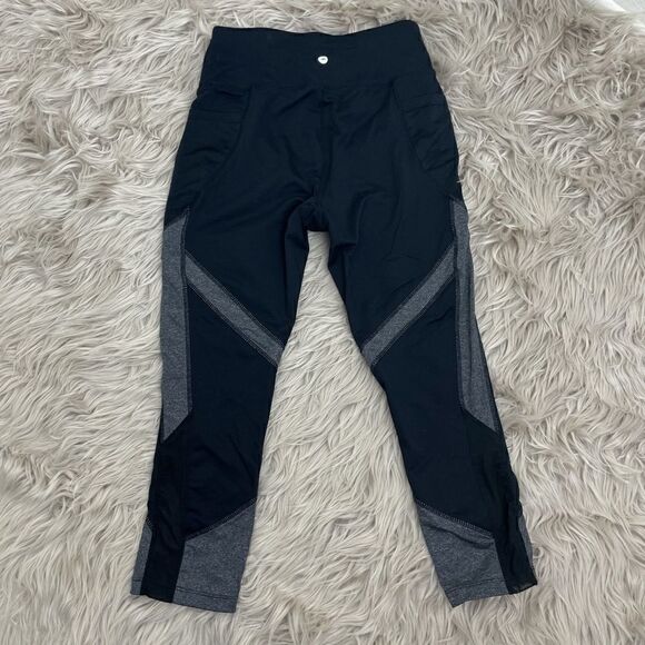 Avía workout Capri leggings   - Picture 3 of 3